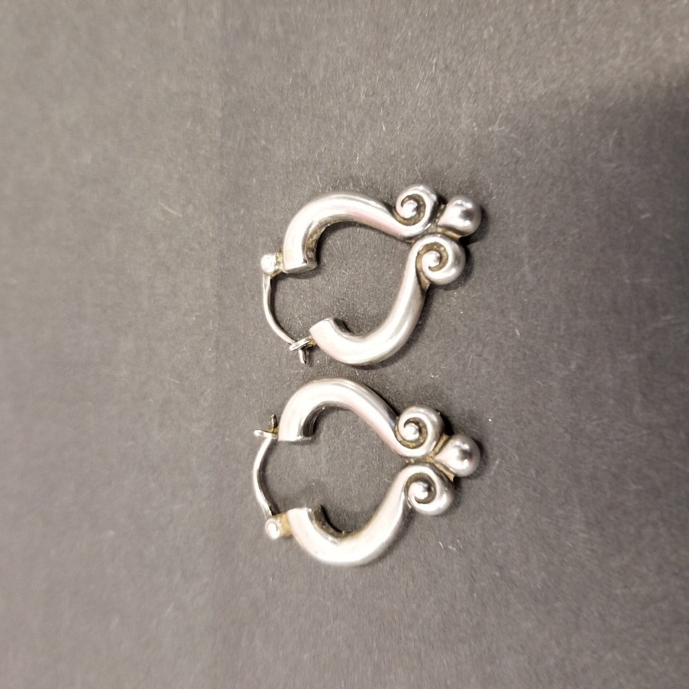 James Avery Scrolled Earrings